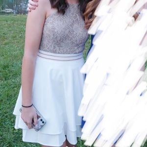 junior’s formal dress